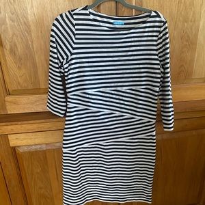 J.McLaughlin Dress Women’s Dress Tuckernuck